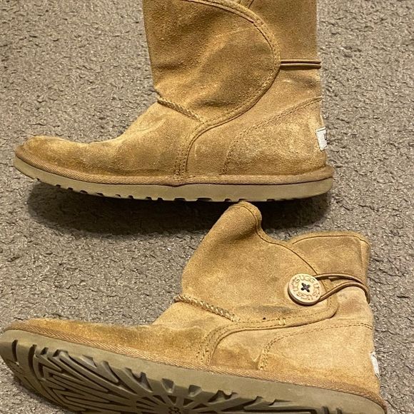 UGG Australia Girls Leona Slip on Boot Chestnut  Beige Kids Size 4M 1010290K - Picture 2 of 4